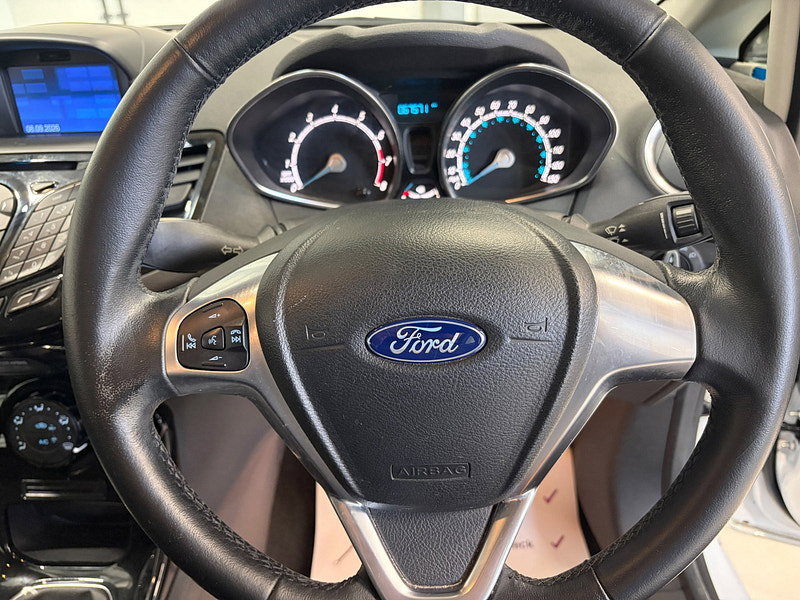 Ford Fiesta 1.25 Zetec Hatchback 3dr Petrol Manual Euro 6 (82 ps)