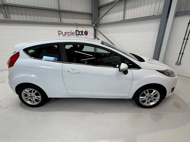 Ford Fiesta 1.25 Zetec Hatchback 3dr Petrol Manual Euro 6 (82 ps)