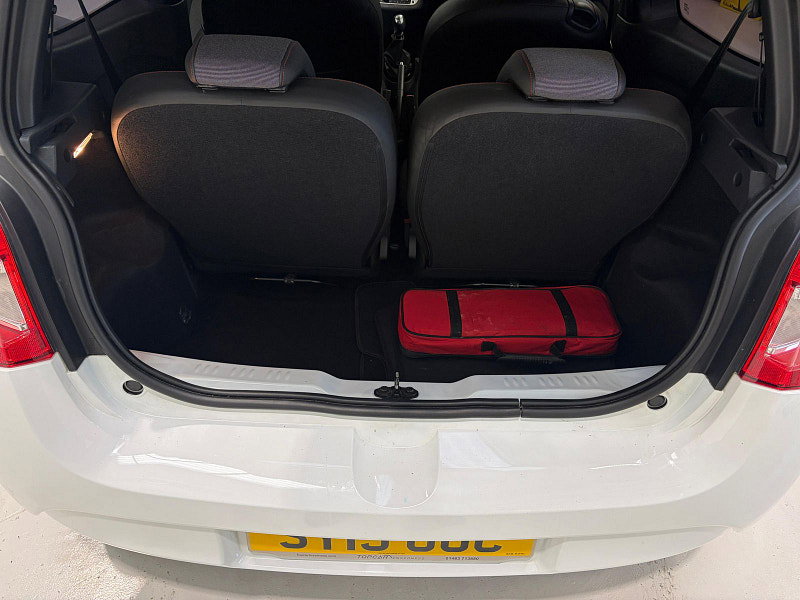 Renault Twingo 1.2 16V Dynamique Hatchback 3dr Petrol Manual Euro 5 (75 ps)