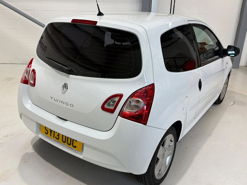 Renault Twingo 1.2 16V Dynamique Hatchback 3dr Petrol Manual Euro 5 (75 ps)