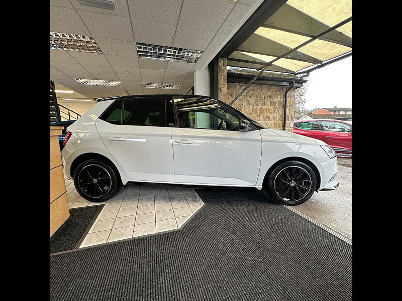 Skoda Fabia 1.0L Monte Carlo TSi Semi-Auto Hatchback 5dr Petrol Semi Automatic Euro 6 (94 bhp)
