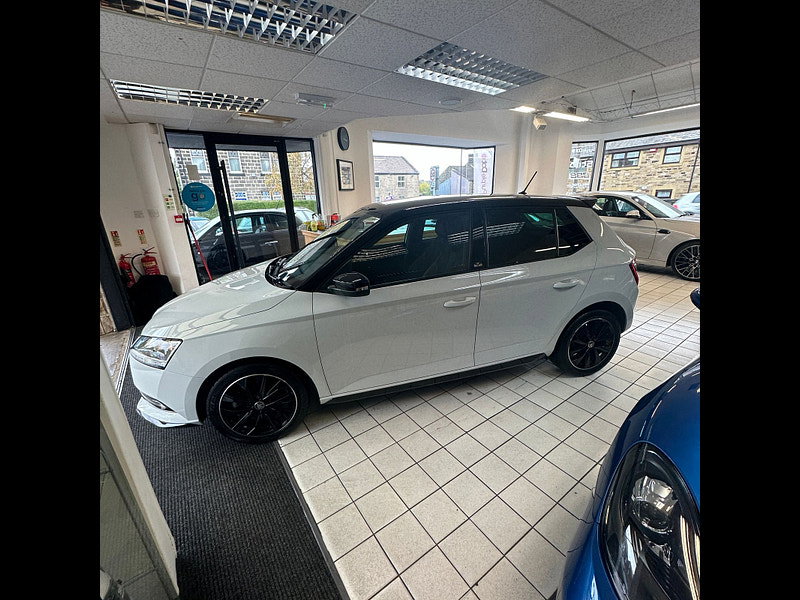 Skoda Fabia 1.0L Monte Carlo TSi Semi-Auto Hatchback 5dr Petrol Semi Automatic Euro 6 (94 bhp)