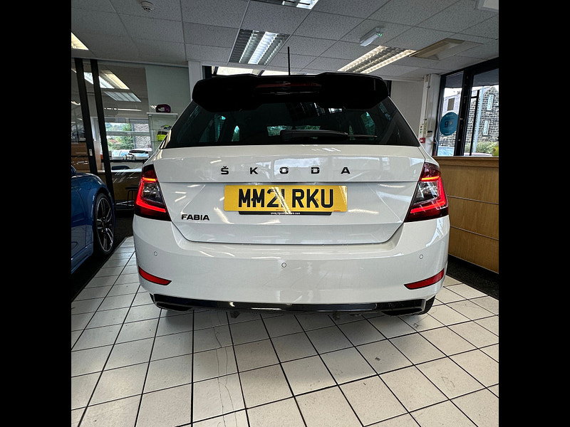 Skoda Fabia 1.0L Monte Carlo TSi Semi-Auto Hatchback 5dr Petrol Semi Automatic Euro 6 (94 bhp)