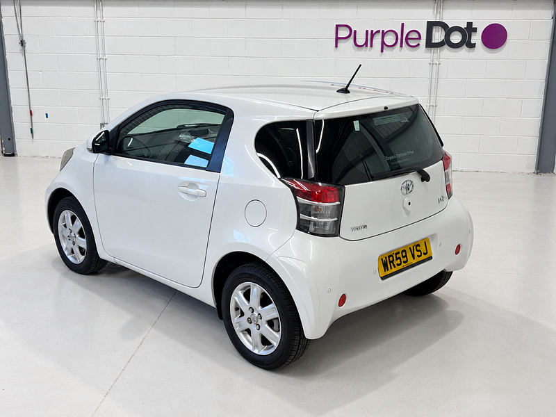 Toyota IQ 1.0 VVT-i Hatchback 3dr Petrol Manual Euro 4 (68 bhp)