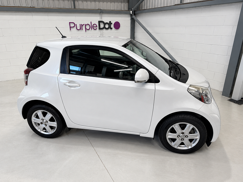 Toyota IQ 1.0 VVT-i Hatchback 3dr Petrol Manual Euro 4 (68 bhp)