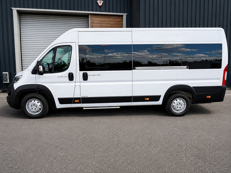 Vauxhall Movano 2.2L L4H2F3500 Heavy Premium TD SS Diesel Manual Euro 6 (138 bhp)