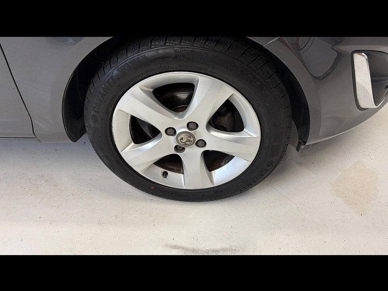 Vauxhall Corsa 1.2i ecoFLEX 16V SXi Hatchback 3dr Petrol Manual Euro 5 (s/s) (A/C) (85 ps)