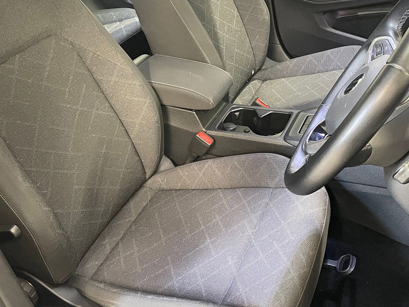 Volkswagen Golf 2.0L Life TDI Hatchback 5dr Diesel Manual Euro 6 (113 bhp)