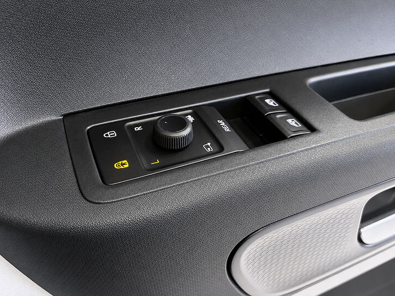 Volkswagen ID. Buzz Pro 86kWh Style MPV 5dr Electric Auto (LWB, 6Seat) (286 ps)