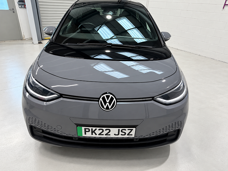 Volkswagen ID.3 Pro Performance 58kWh Family Hatchback 5dr Electric Auto (204 ps)