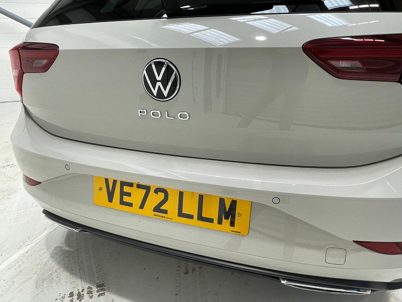 Volkswagen Polo 1.0L R-Line TSI Semi-Auto Hatchback 5dr Petrol Euro 6 (94 bhp)