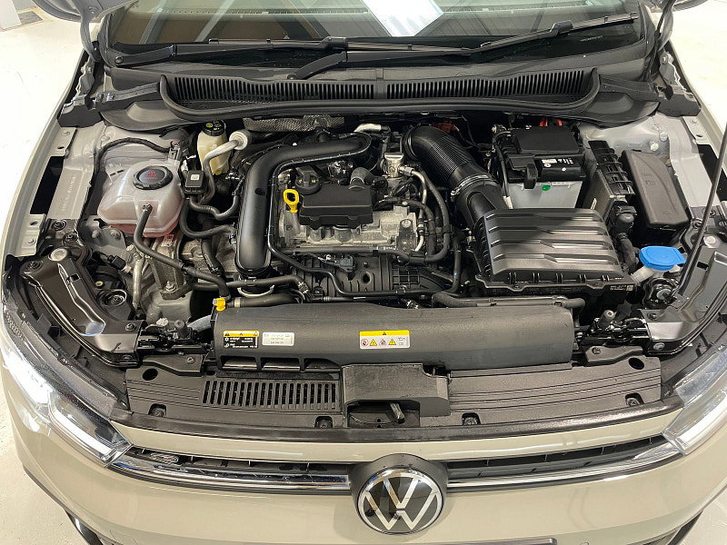 Volkswagen Polo 1.0L R-Line TSI Semi-Auto Hatchback 5dr Petrol Euro 6 (94 bhp)