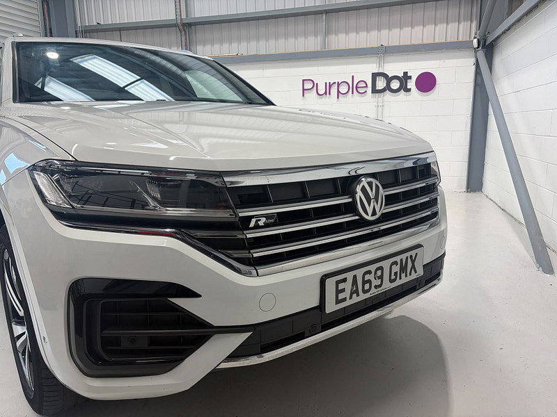 Volkswagen Touareg 3.0 TDI V6 R-Line Tech SUV 5dr Diesel Tiptronic 4Motion Euro 6 (s/s) (286 ps)