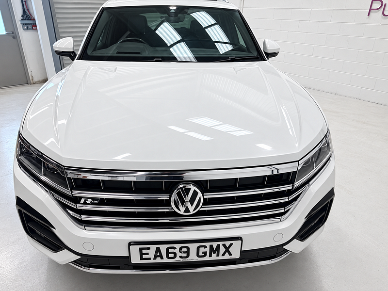 Volkswagen Touareg 3.0 TDI V6 R-Line Tech SUV 5dr Diesel Tiptronic 4Motion Euro 6 (s/s) (286 ps)