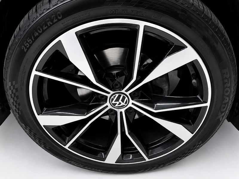 Volkswagen Tiguan 1.5L R-Line TSi Semi-Auto SUV 5dr Petrol Semi Automatic Euro 6 (148 bhp)