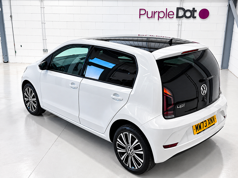 Volkswagen up! 1.0 Black Edition Hatchback 5dr Petrol Manual Euro 6 (s/s) (65 ps)