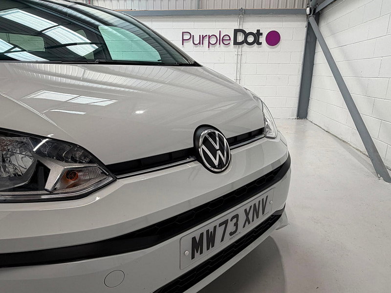 Volkswagen up! 1.0 Black Edition Hatchback 5dr Petrol Manual Euro 6 (s/s) (65 ps)