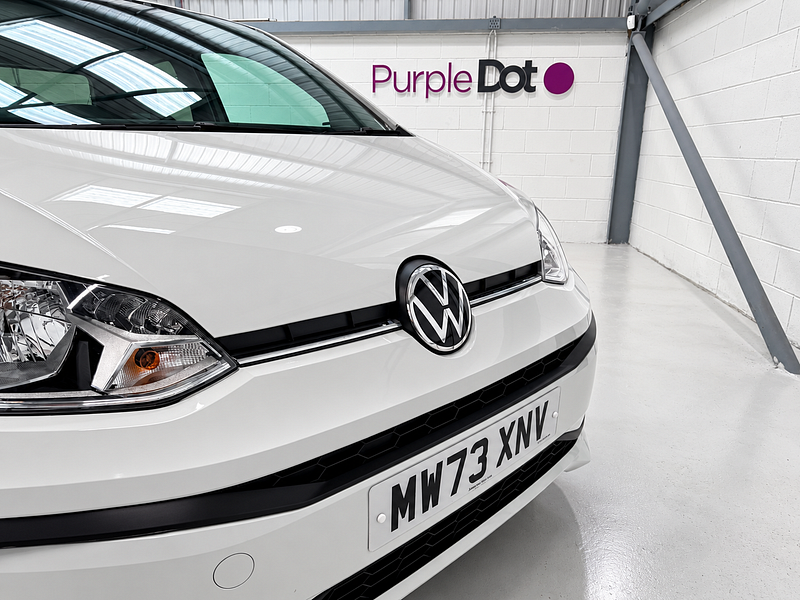 Volkswagen up! 1.0 Black Edition Hatchback 5dr Petrol Manual Euro 6 (s/s) (65 ps)