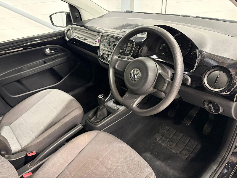 Volkswagen up! 1.0 Move up! Hatchback 5dr Petrol Manual Euro 5 (60 ps)