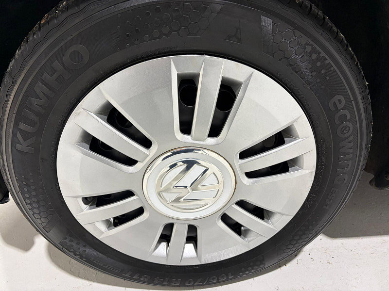 Volkswagen up! 1.0 Move up! Hatchback 5dr Petrol Manual Euro 5 (60 ps)