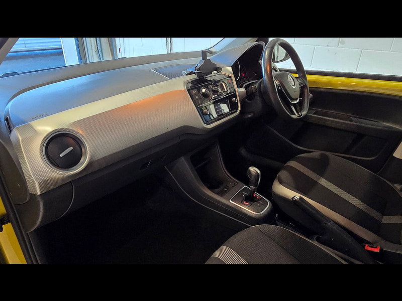 Volkswagen up! 1.0L HIGH UP BLUEMOTION TECHNOLOGY Hatchback 5dr Petrol Automatic Euro 6 (74 bhp)