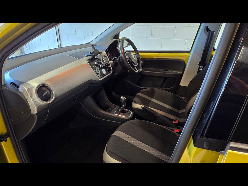 Volkswagen up! 1.0L HIGH UP BLUEMOTION TECHNOLOGY Hatchback 5dr Petrol Automatic Euro 6 (74 bhp)