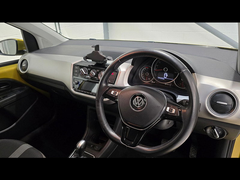 Volkswagen up! 1.0L HIGH UP BLUEMOTION TECHNOLOGY Hatchback 5dr Petrol Automatic Euro 6 (74 bhp)