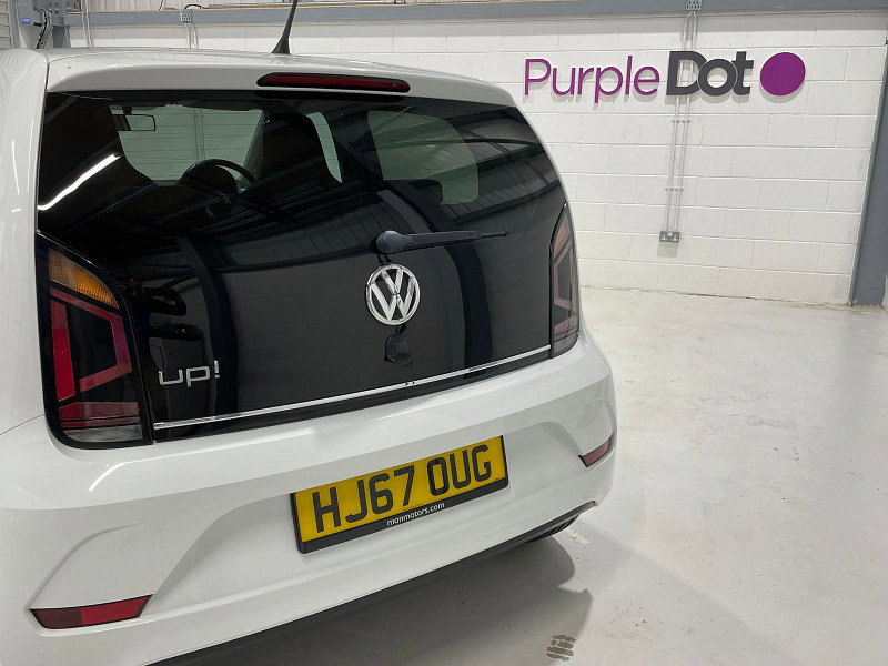 Volkswagen up! 1.0L UP BY BEATS Hatchback 5dr Petrol Manual Euro 6 (59 bhp)