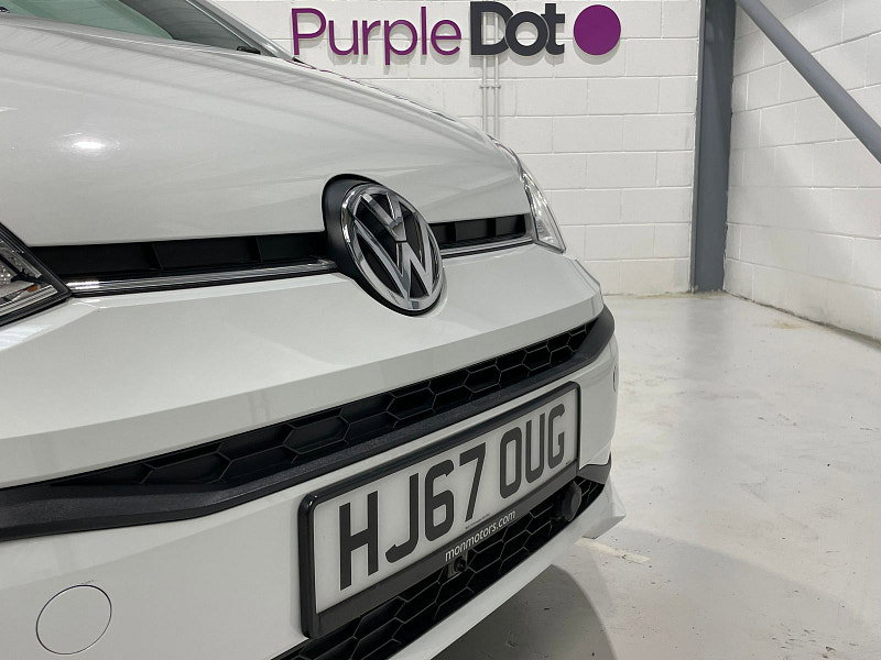 Volkswagen up! 1.0L UP BY BEATS Hatchback 5dr Petrol Manual Euro 6 (59 bhp)