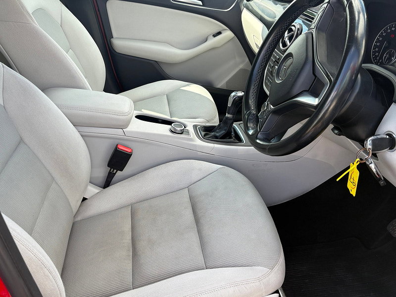Mercedes-Benz B Class 1.5 B180 CDI ECO SE MPV 5dr Diesel Manual Euro 5 (s/s) (109 ps)