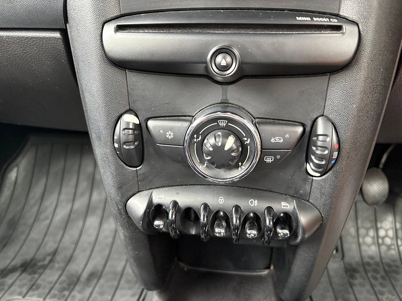 MINI Hatch 1.6 One Hatchback 3dr Petrol Manual Euro 5 (98 ps)
