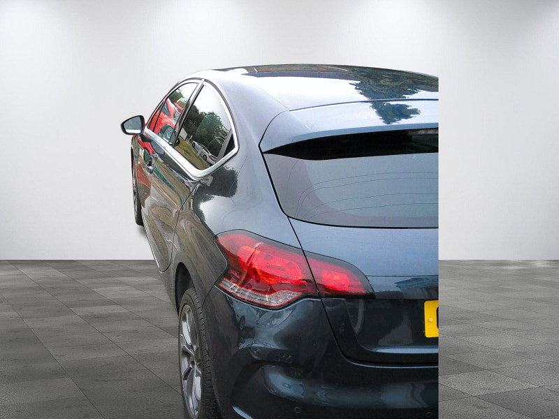 Citroen DS4 1.6L D Style HDi Hatchback 5dr Diesel Manual Euro 5 (110 bhp)