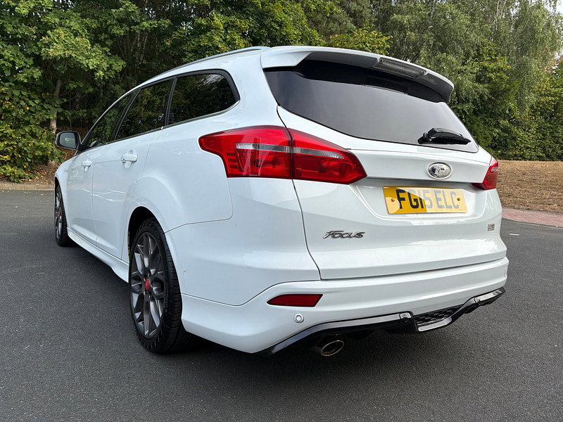 Ford Focus 1.5 TDCi Zetec S Estate 5dr Diesel Manual Euro 6 (s/s) (120 ps)