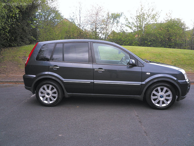 Ford Fusion 1.6 Titanium Hatchback 5dr Petrol Automatic (179 g/km, 99 bhp)