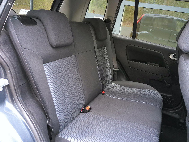 Ford Fusion 1.6 Titanium Hatchback 5dr Petrol Automatic (179 g/km, 99 bhp)
