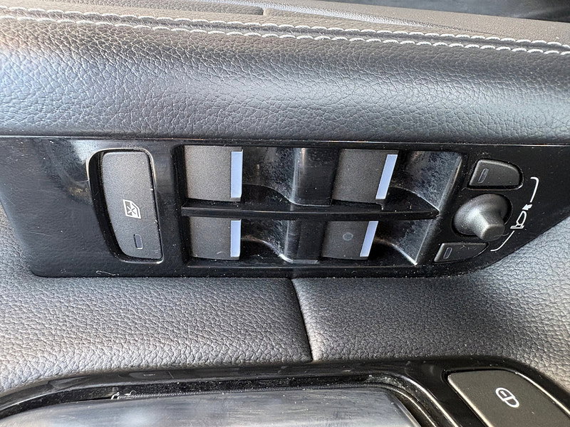 Land Rover Range Rover Evoque 2.0 TD4 SE Tech SUV 5dr Diesel Auto 4WD Euro 6 (s/s) (180 ps)