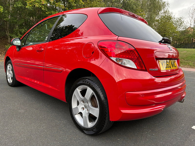 Peugeot 207 1.6 HDi Sport Hatchback 3dr Diesel Manual Euro 5 (92 ps)