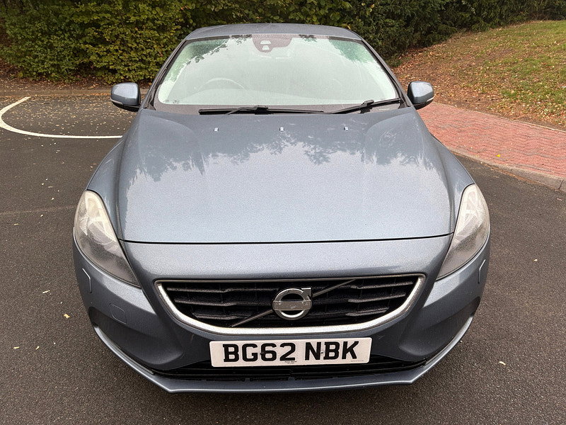 Volvo V40 1.6 D2 SE Lux Hatchback 5dr Diesel Manual Euro 5 (s/s) (115 ps)