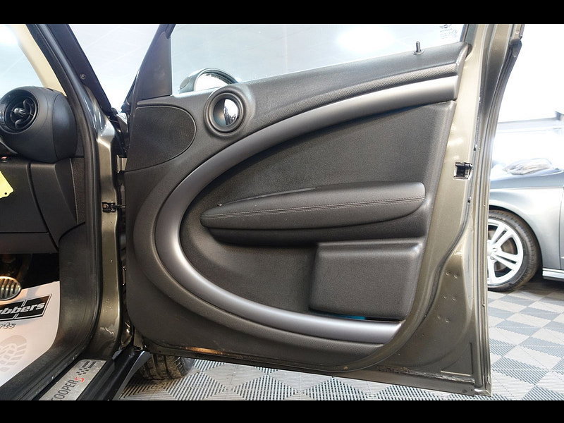 MINI Countryman 2.0 Cooper SD SUV 5dr Diesel Auto ALL4 Euro 5 (143 ps)