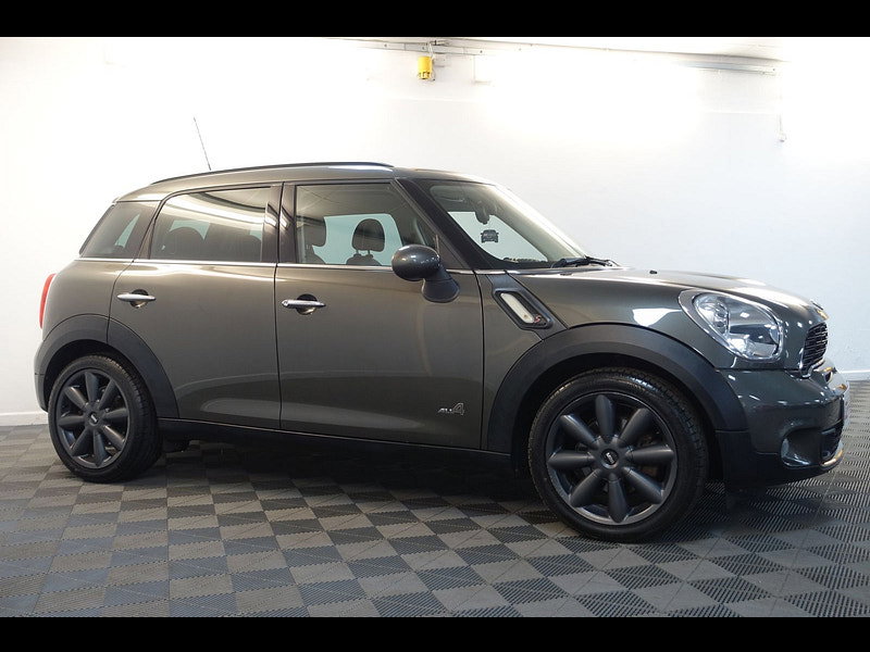 MINI Countryman 2.0 Cooper SD SUV 5dr Diesel Auto ALL4 Euro 5 (143 ps)