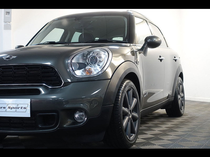 MINI Countryman 2.0 Cooper SD SUV 5dr Diesel Auto ALL4 Euro 5 (143 ps)