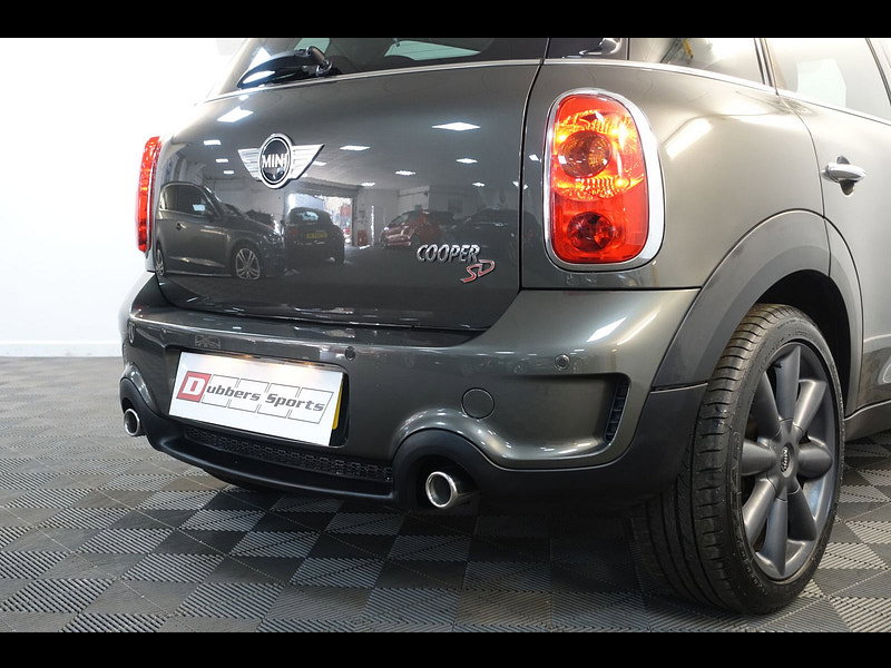 MINI Countryman 2.0 Cooper SD SUV 5dr Diesel Auto ALL4 Euro 5 (143 ps)