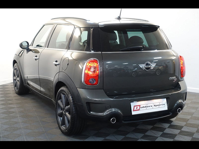 MINI Countryman 2.0 Cooper SD SUV 5dr Diesel Auto ALL4 Euro 5 (143 ps)