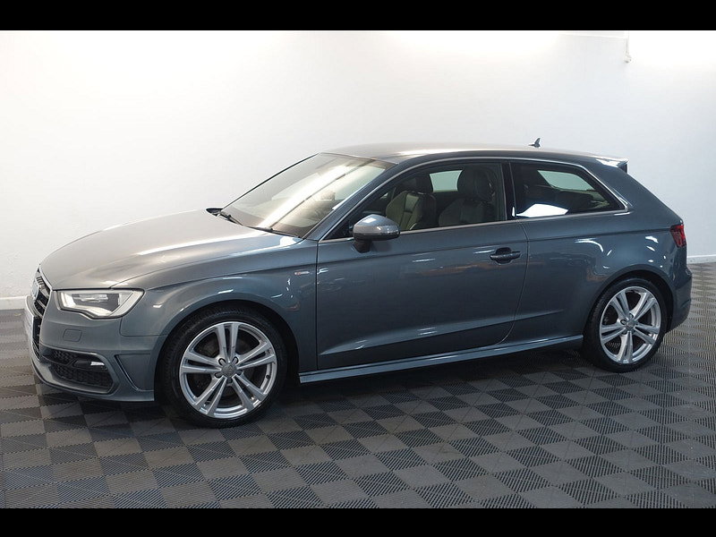 Audi A3 1.8 TFSI S line Hatchback 3dr Petrol S Tronic Euro 5 (s/s) (180 ps)