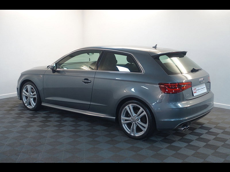 Audi A3 1.8 TFSI S line Hatchback 3dr Petrol S Tronic Euro 5 (s/s) (180 ps)