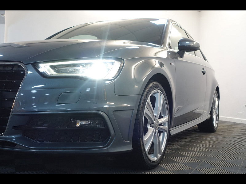 Audi A3 1.8 TFSI S line Hatchback 3dr Petrol S Tronic Euro 5 (s/s) (180 ps)