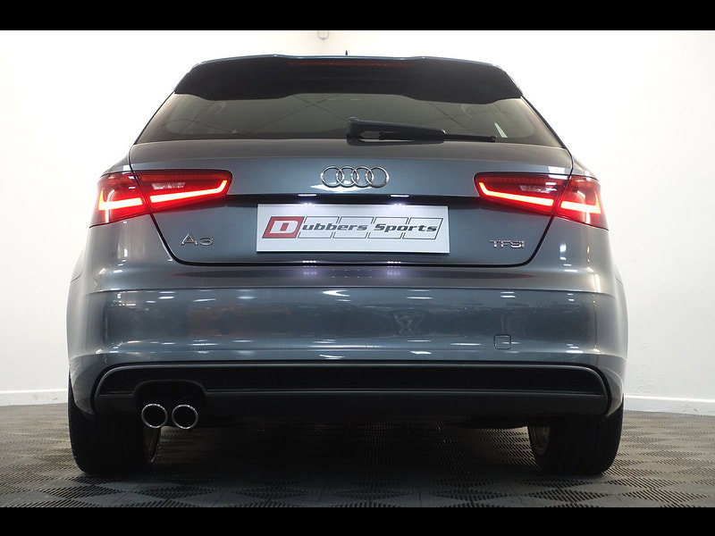 Audi A3 1.8 TFSI S line Hatchback 3dr Petrol S Tronic Euro 5 (s/s) (180 ps)
