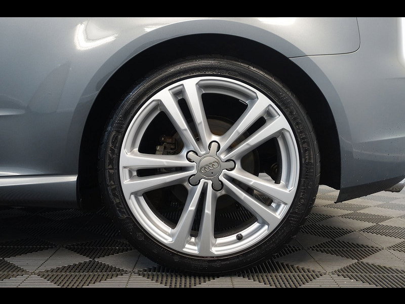 Audi A3 1.8 TFSI S line Hatchback 3dr Petrol S Tronic Euro 5 (s/s) (180 ps)