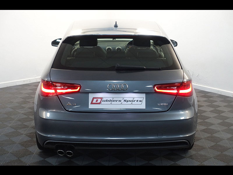 Audi A3 1.8 TFSI S line Hatchback 3dr Petrol S Tronic Euro 5 (s/s) (180 ps)
