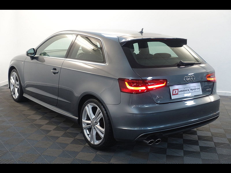 Audi A3 1.8 TFSI S line Hatchback 3dr Petrol S Tronic Euro 5 (s/s) (180 ps)